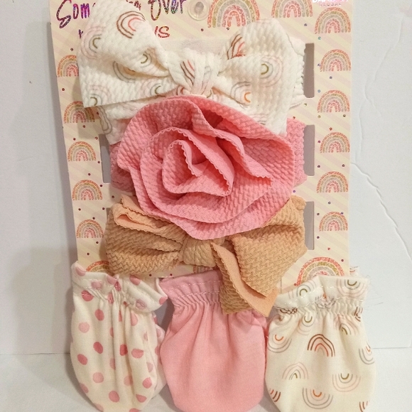 Baby hand mittens - Picture 1 of 2